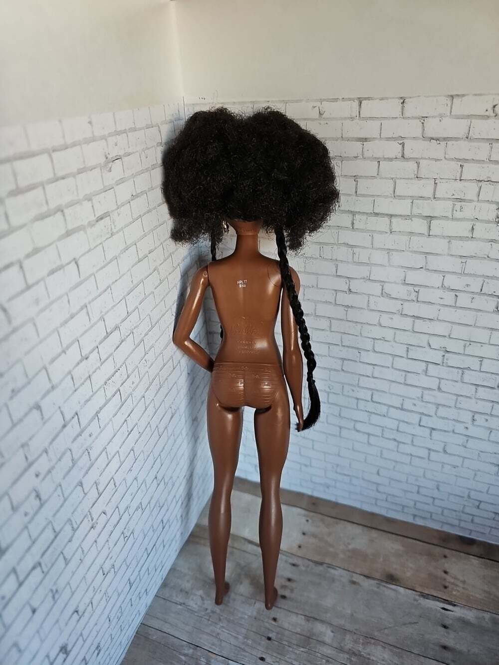Mattel Barbie Extra #1 Black Doll OOAK Rebodied Nude Natural Hair Articulated - Picture 3 of 3